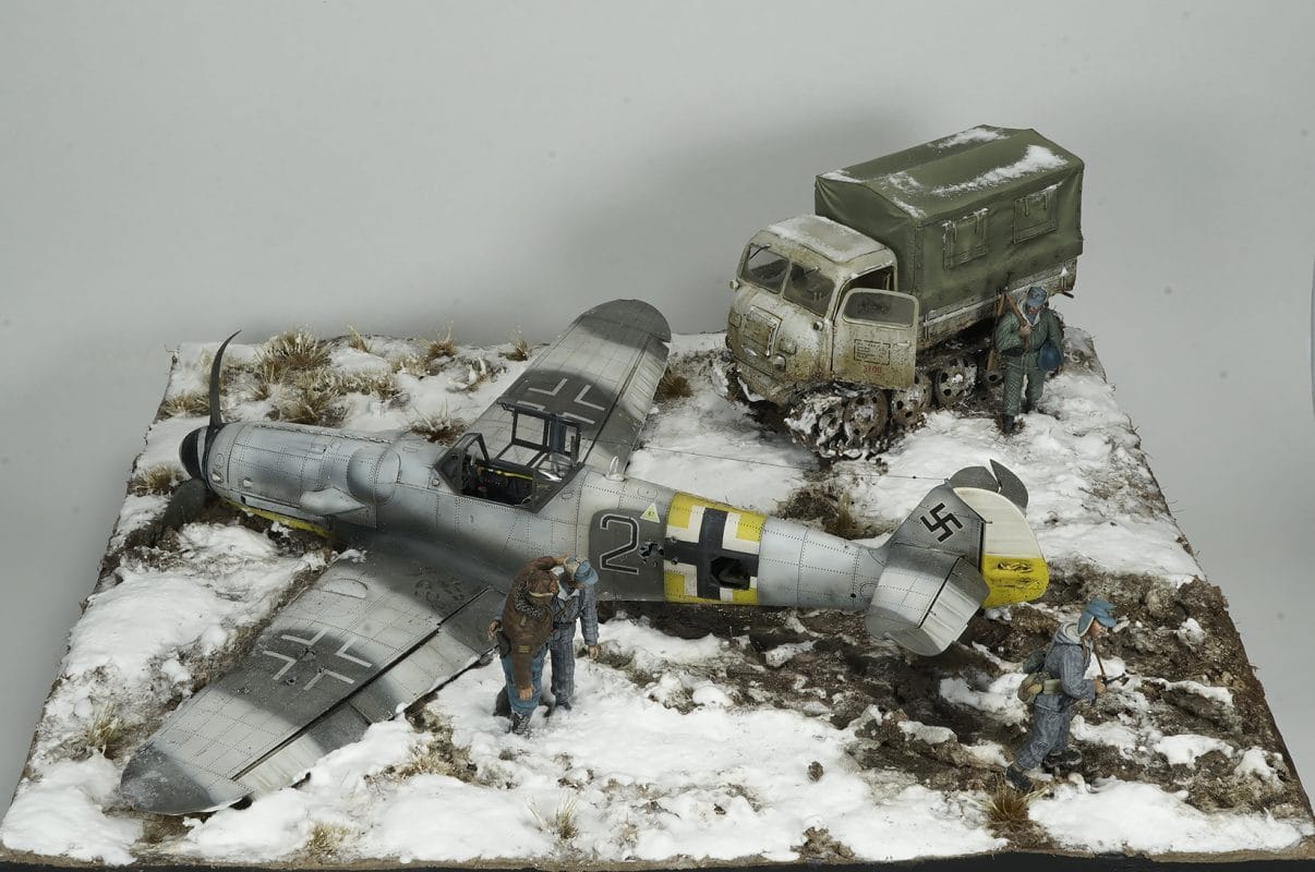 Messerschmitt Bf109 G-6 & RSO 18 1/35 Messerschmitt Bf109 G-6 rear view