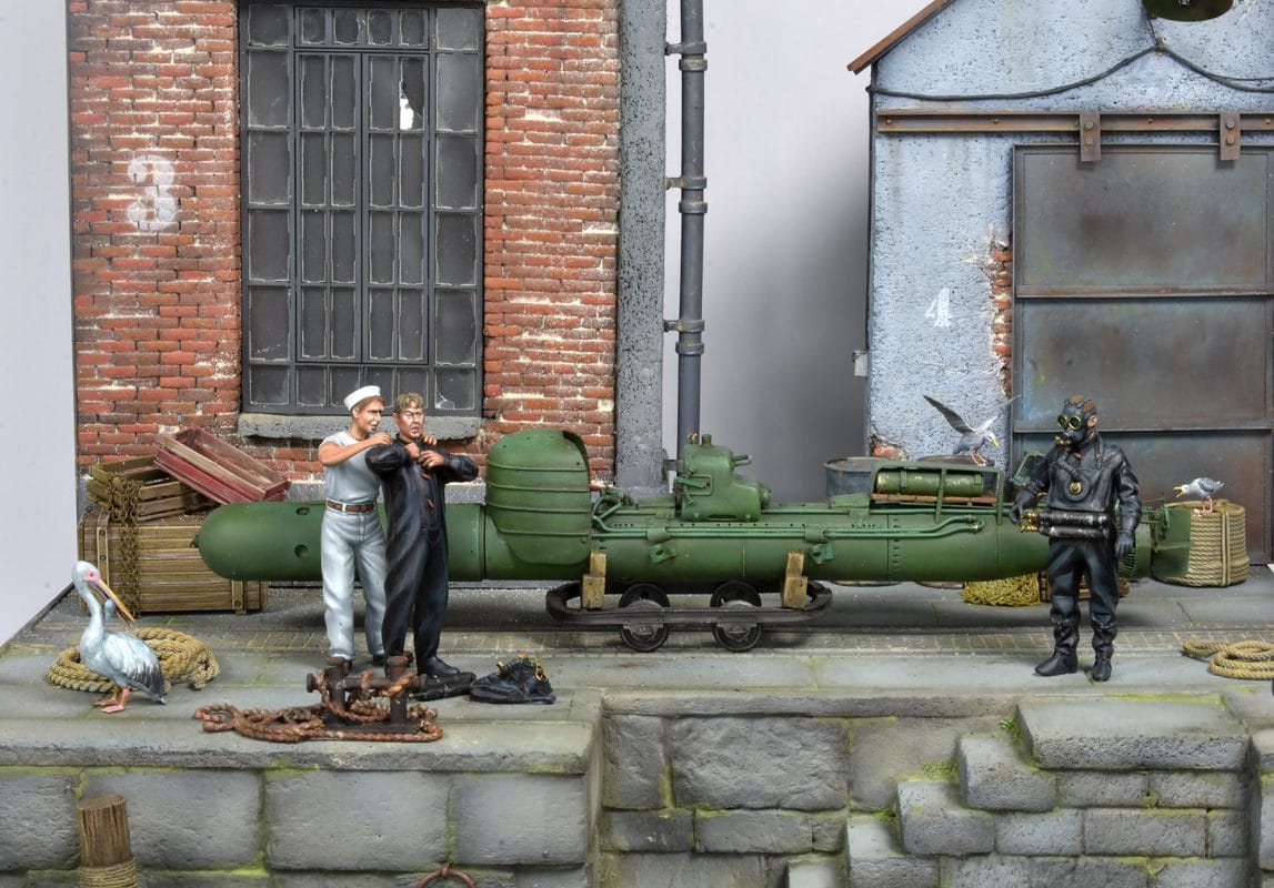 SLC 200 Maiale Human Torpedo 6 slc 200 human torpedo maiale diorama detail 01