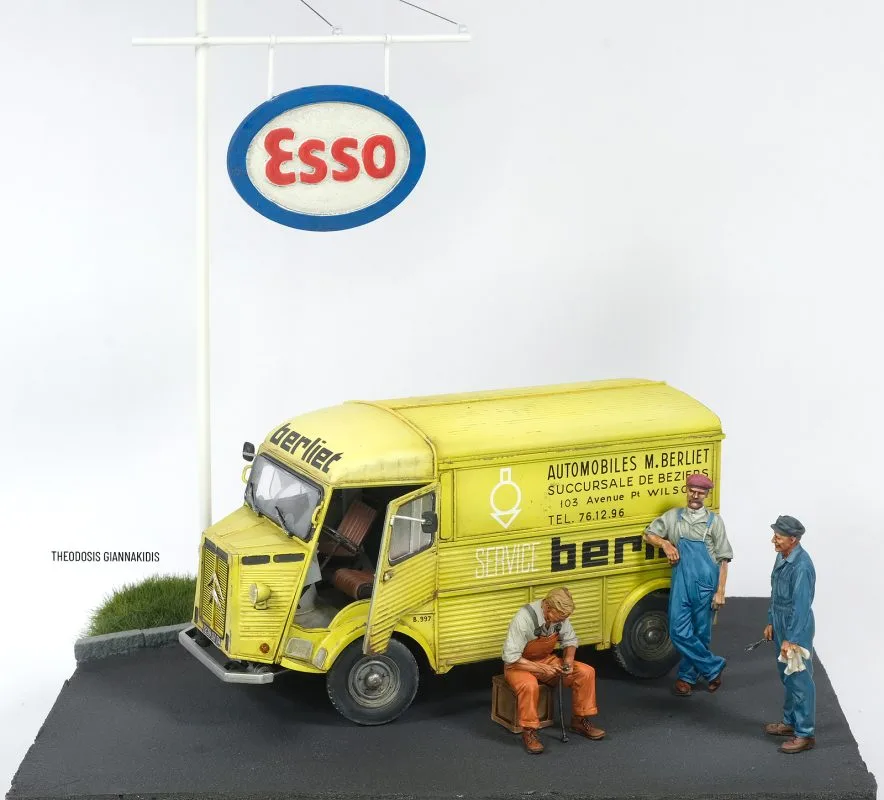 VOITURE 1/43 IXO altaya citroën type H HY La poste PTT P.T.T 1970