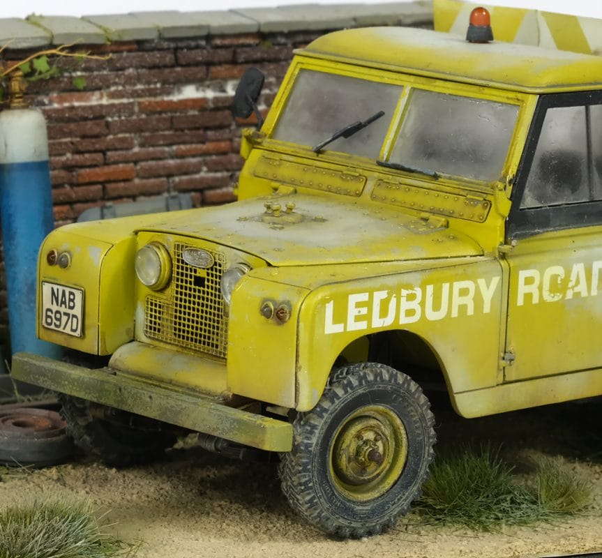 land rover 88 series iia crane tow recovery truck 1 35 03
